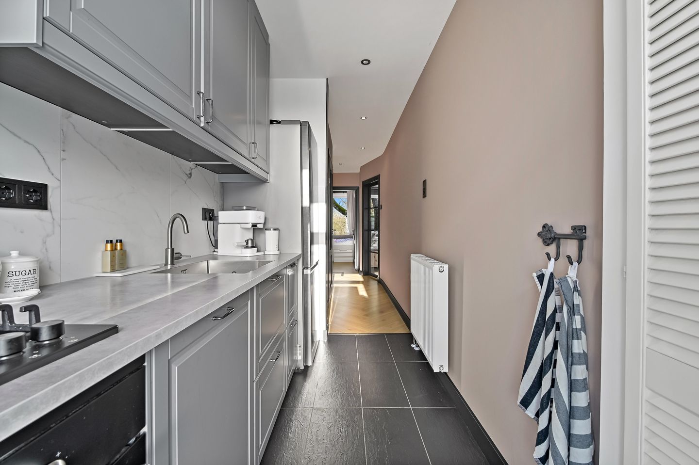 Foto 19 van Sinjeur Semeynsweg 5