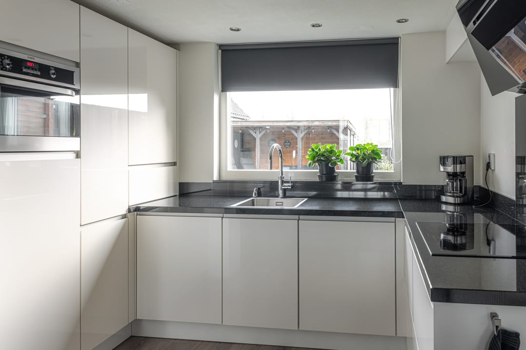 Foto 11 van Leeuwarderstraatweg 256