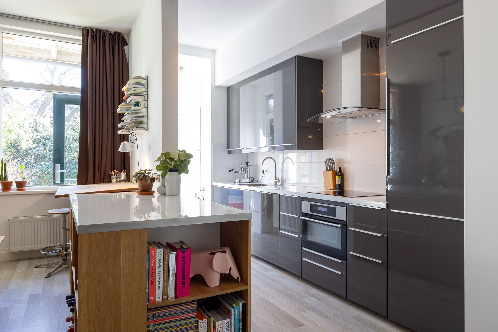 Foto 12 van 2e Pijnackerstraat 18-A