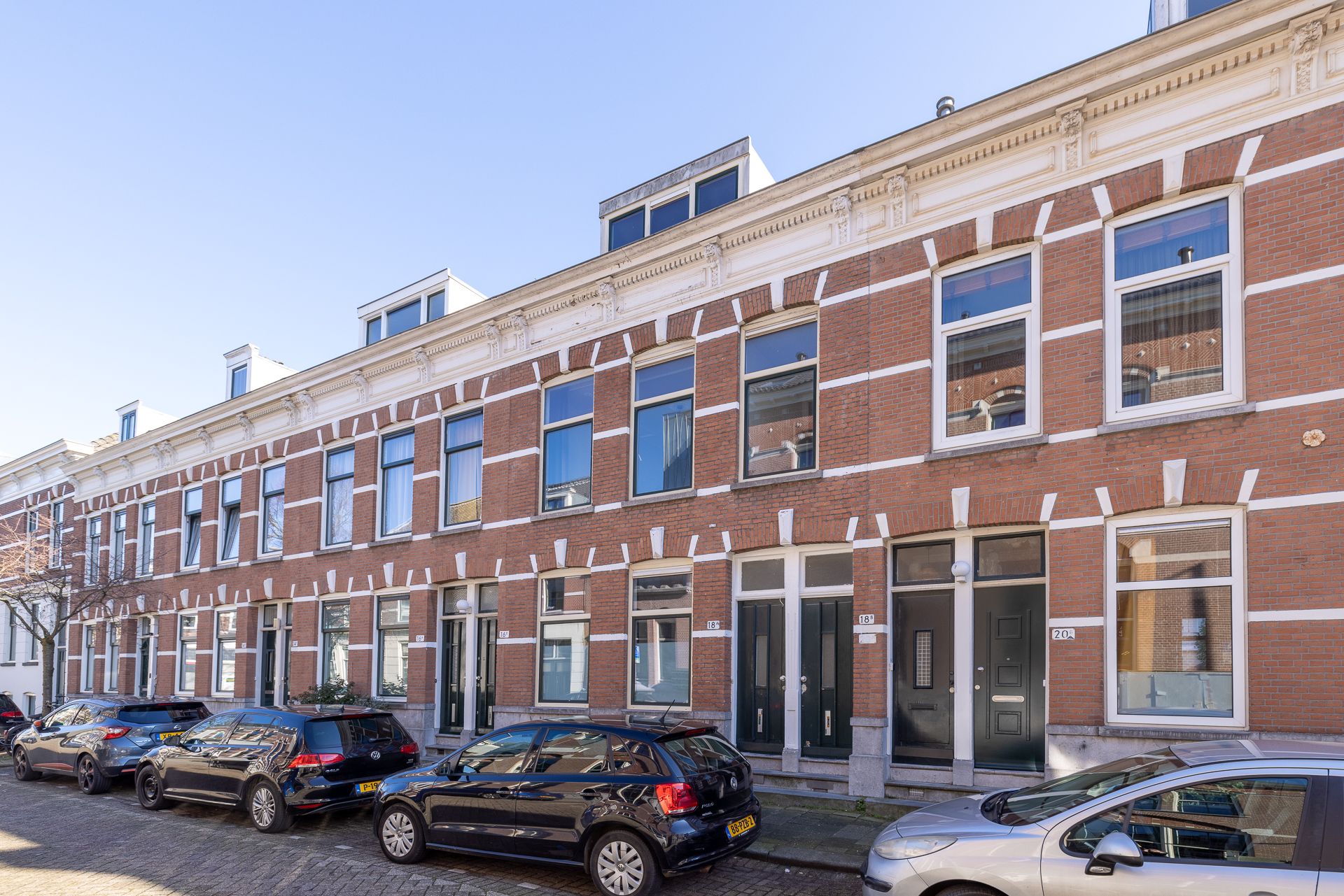 Foto 27 van 2e Pijnackerstraat 18-A