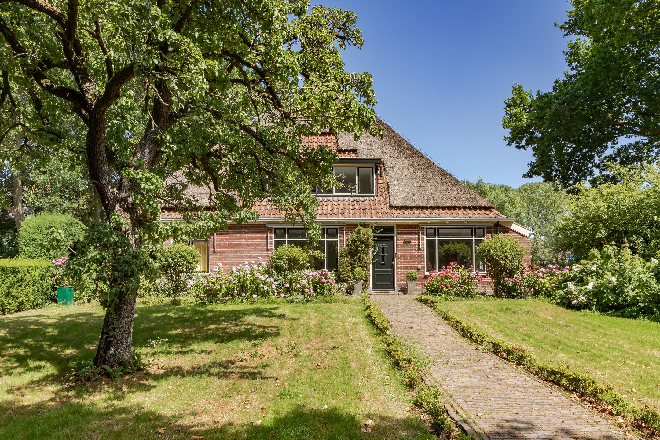 Buying a house in The Netherlands., Dorpsstraat 32