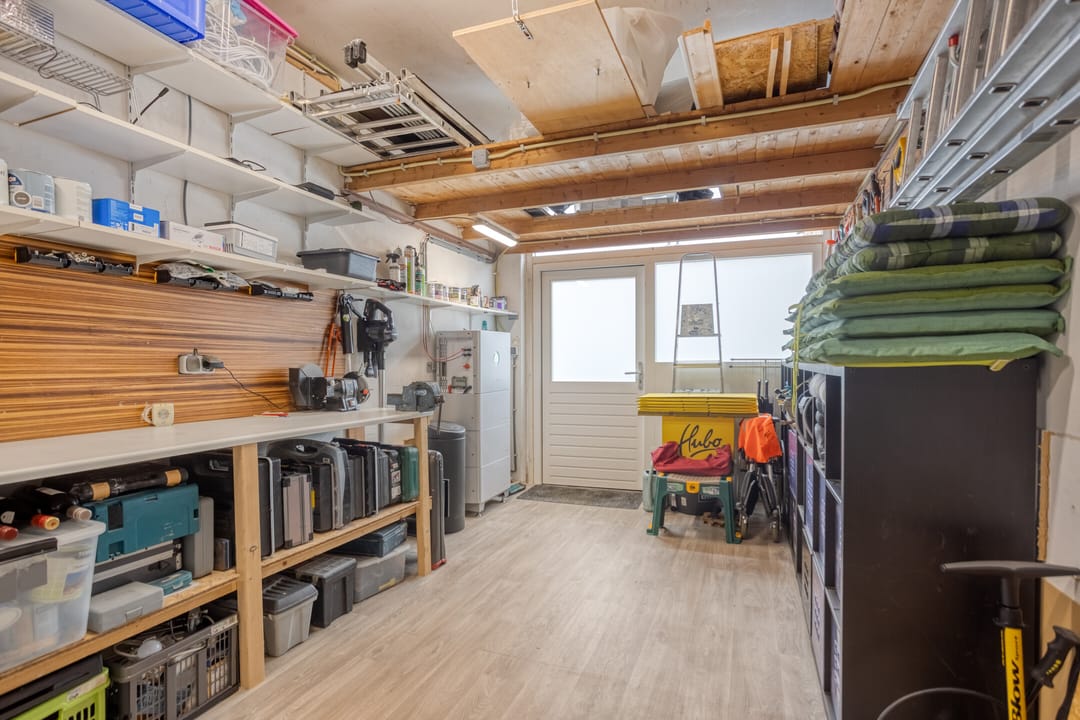 Renovated and Sustainable Patiobungalow with A+++ Energy Label and West-Facing Patio — 41