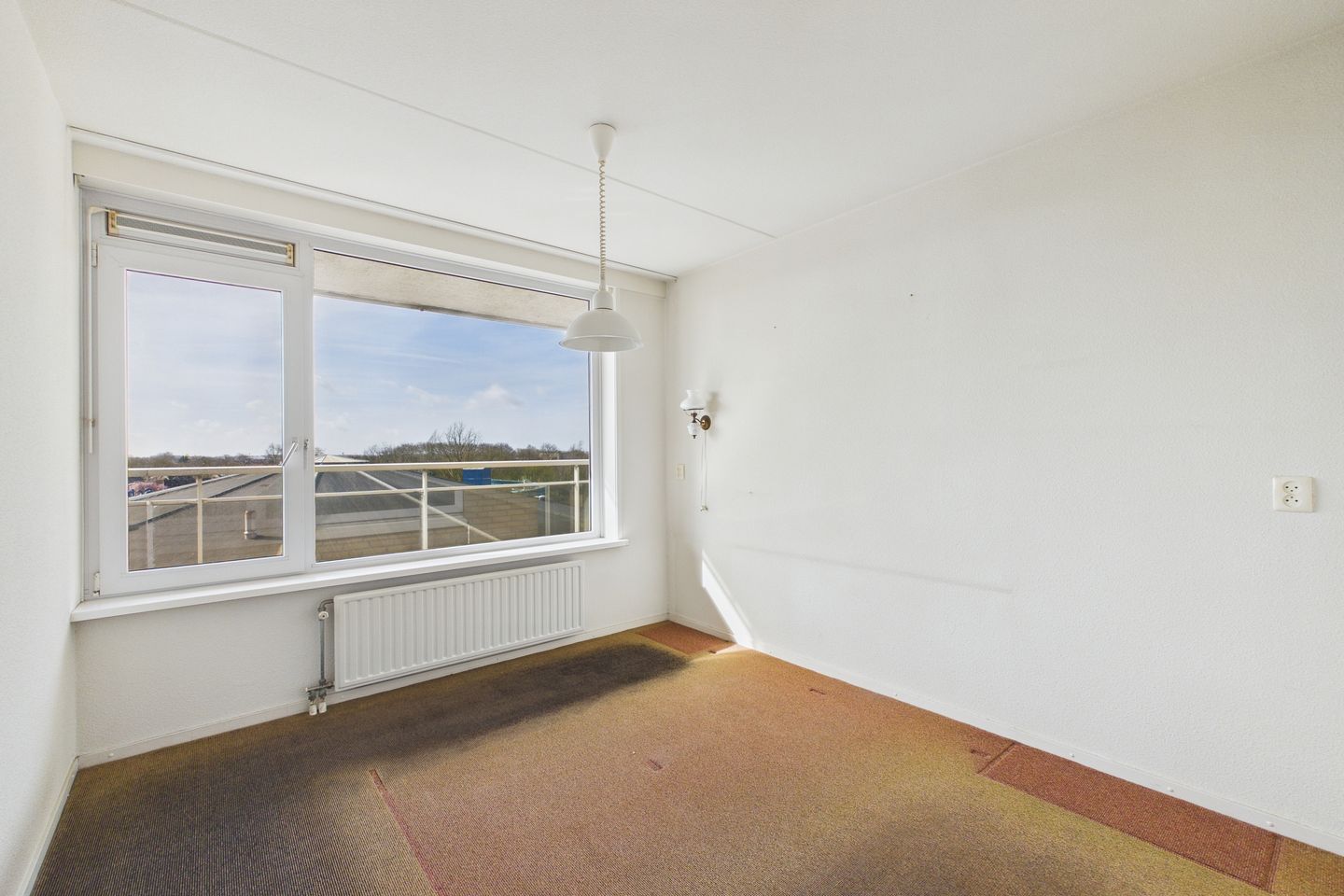 Spacious corner apartment with stunning Westerschelde view and private garage — 36