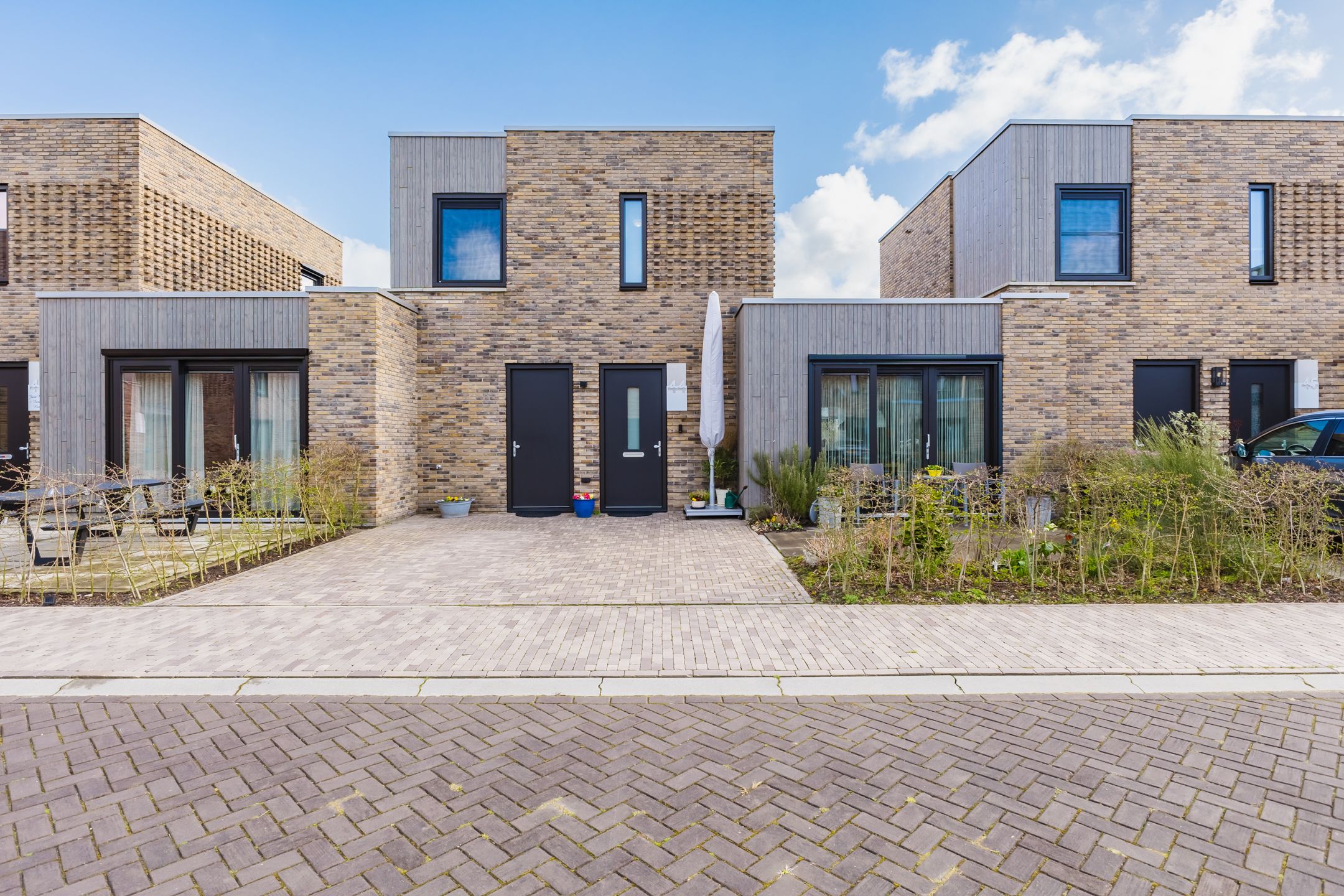 Buying a house in The Netherlands., Anna Giezenweg 44