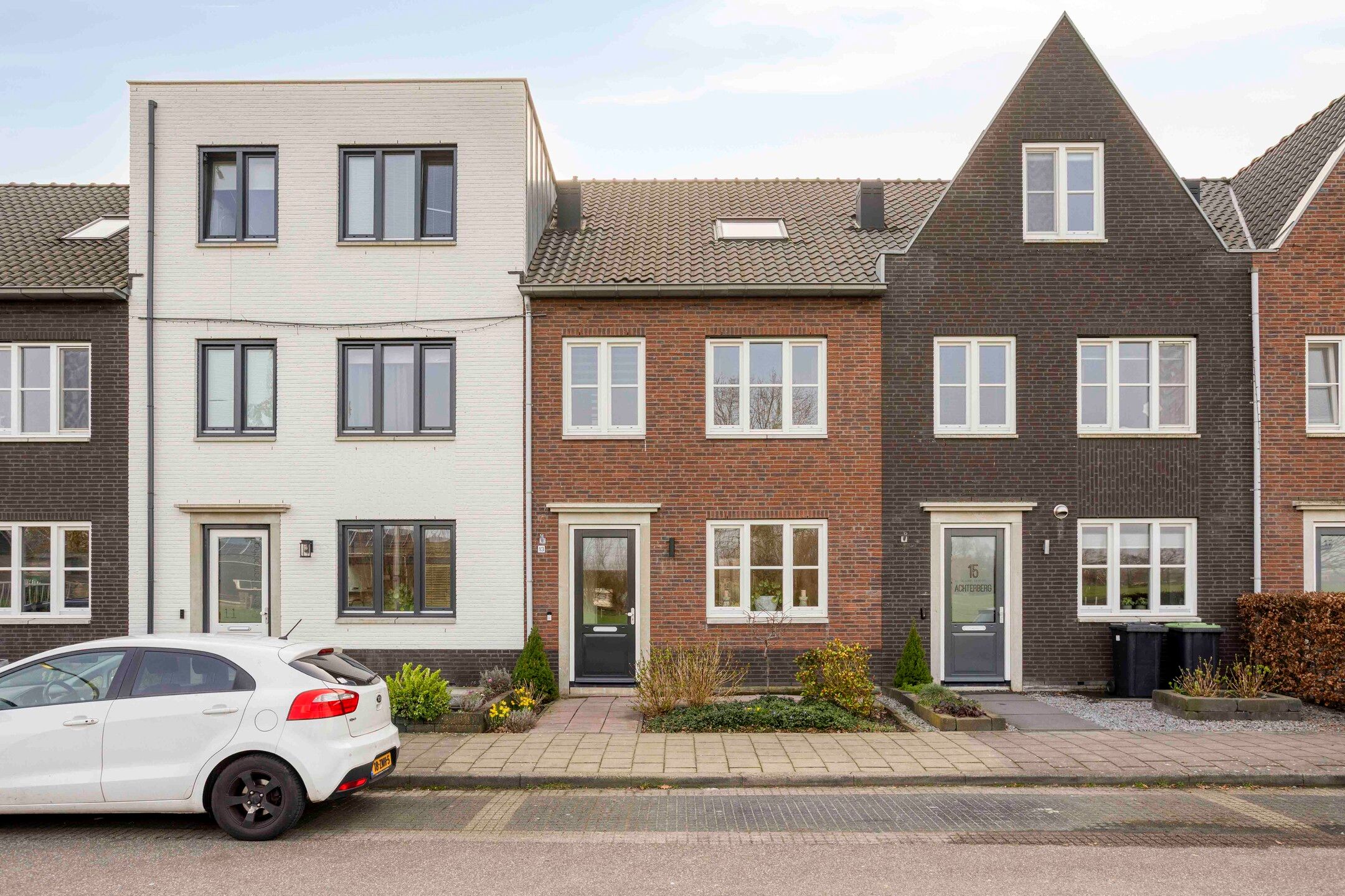 Buying a house in The Netherlands., Kabelslag 13