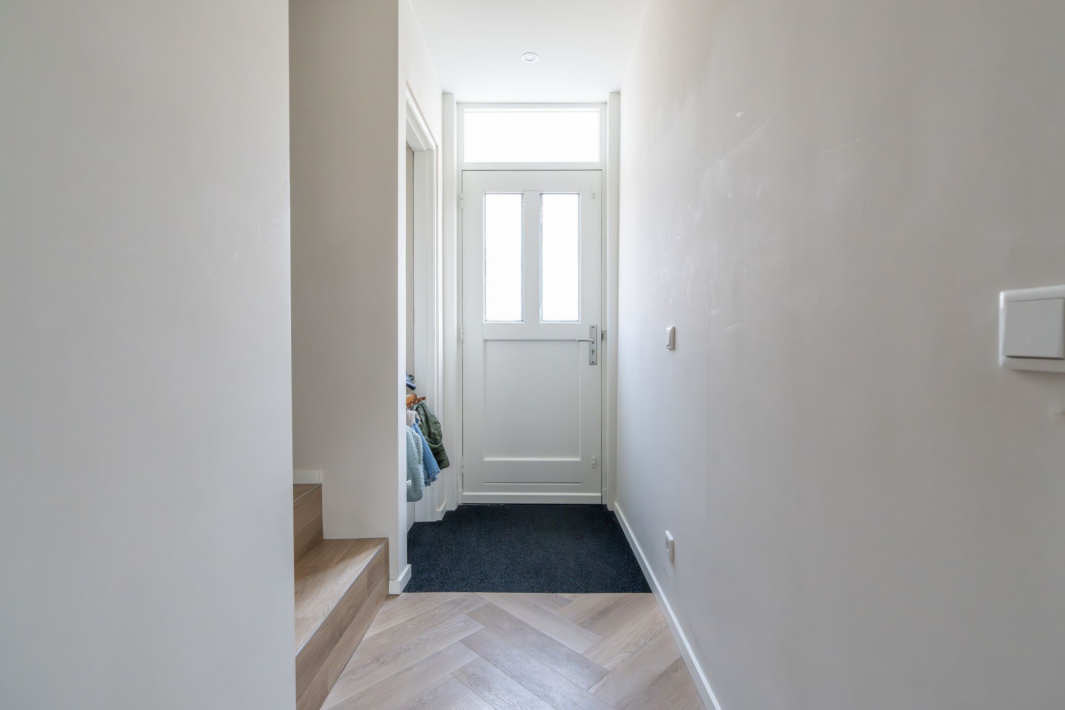 Photo 12 of Esdoornstraat 7