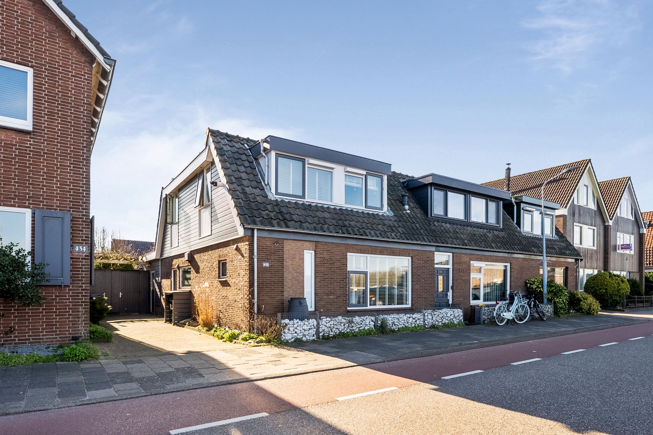 Buying a house in The Netherlands., Zwanenburgerdijk 433