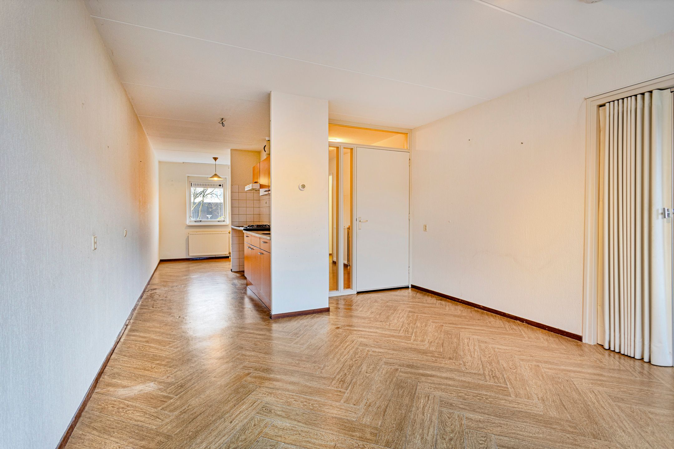 Foto 9 van Burg v d Weijerstraat 56