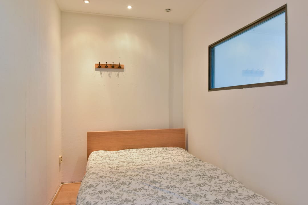 Charming terraced home in the historic heart of Hoorn — 12