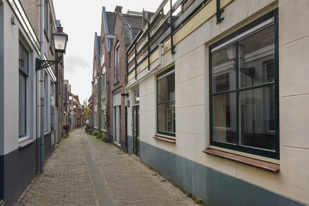 Charming terraced home in the historic heart of Hoorn — 16