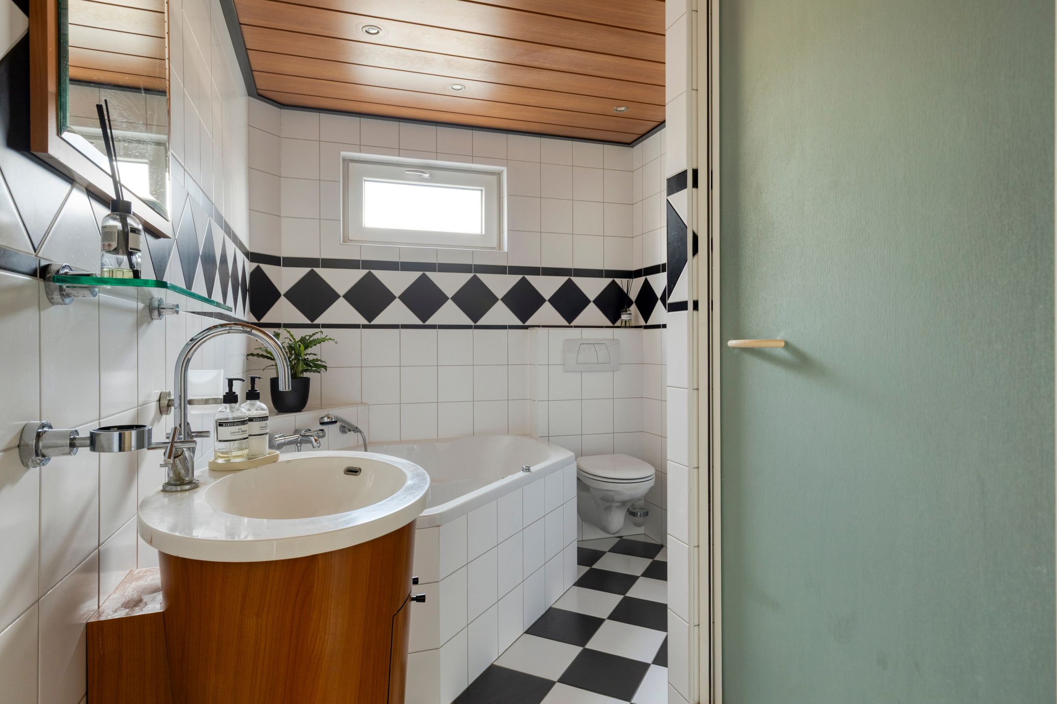 Foto 21 van Amanietenhof 8