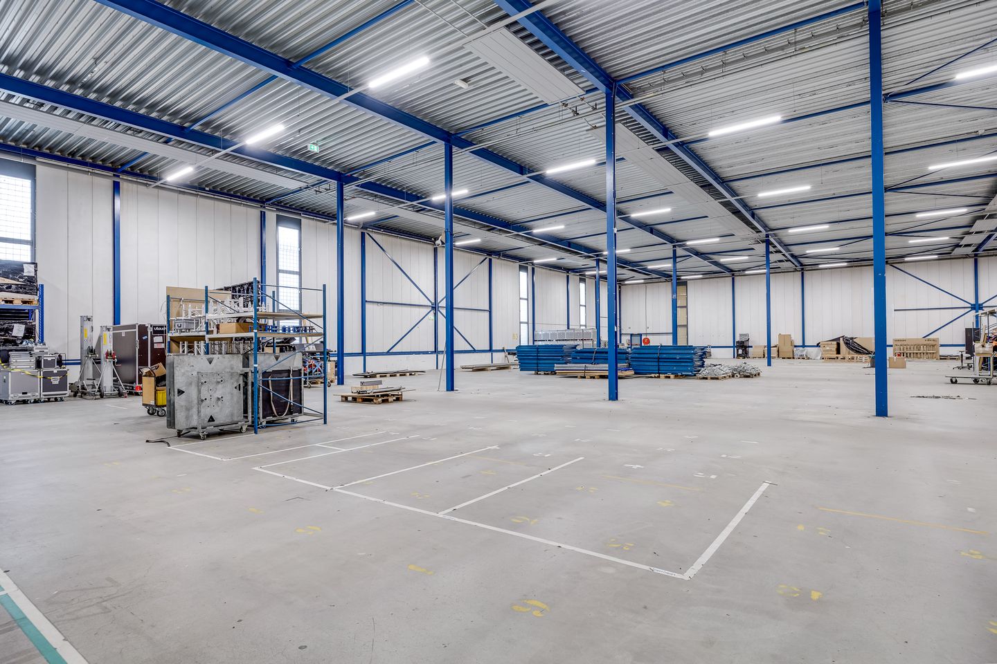 Bekijk foto 3 van Labradordreef 6