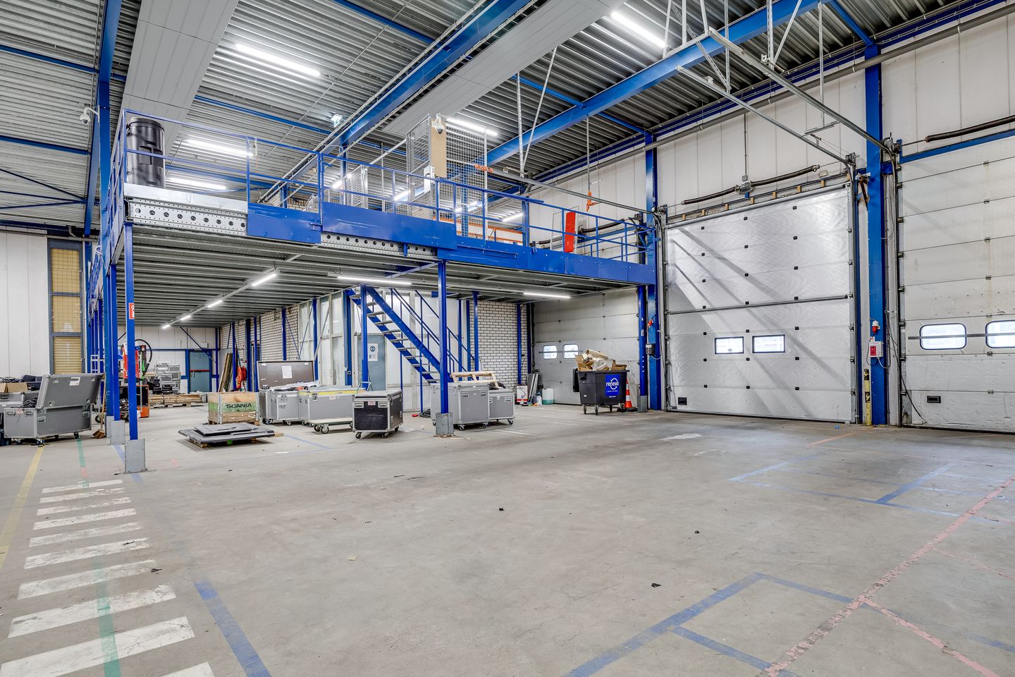 Bekijk foto 4 van Labradordreef 6