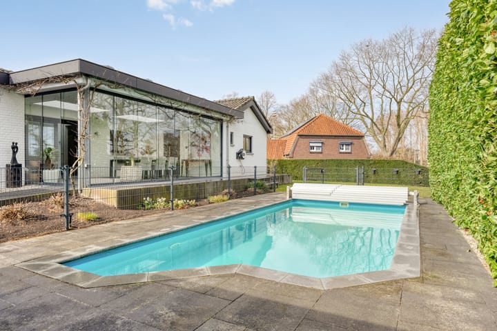 Photo 2 of Aijenseweg 15