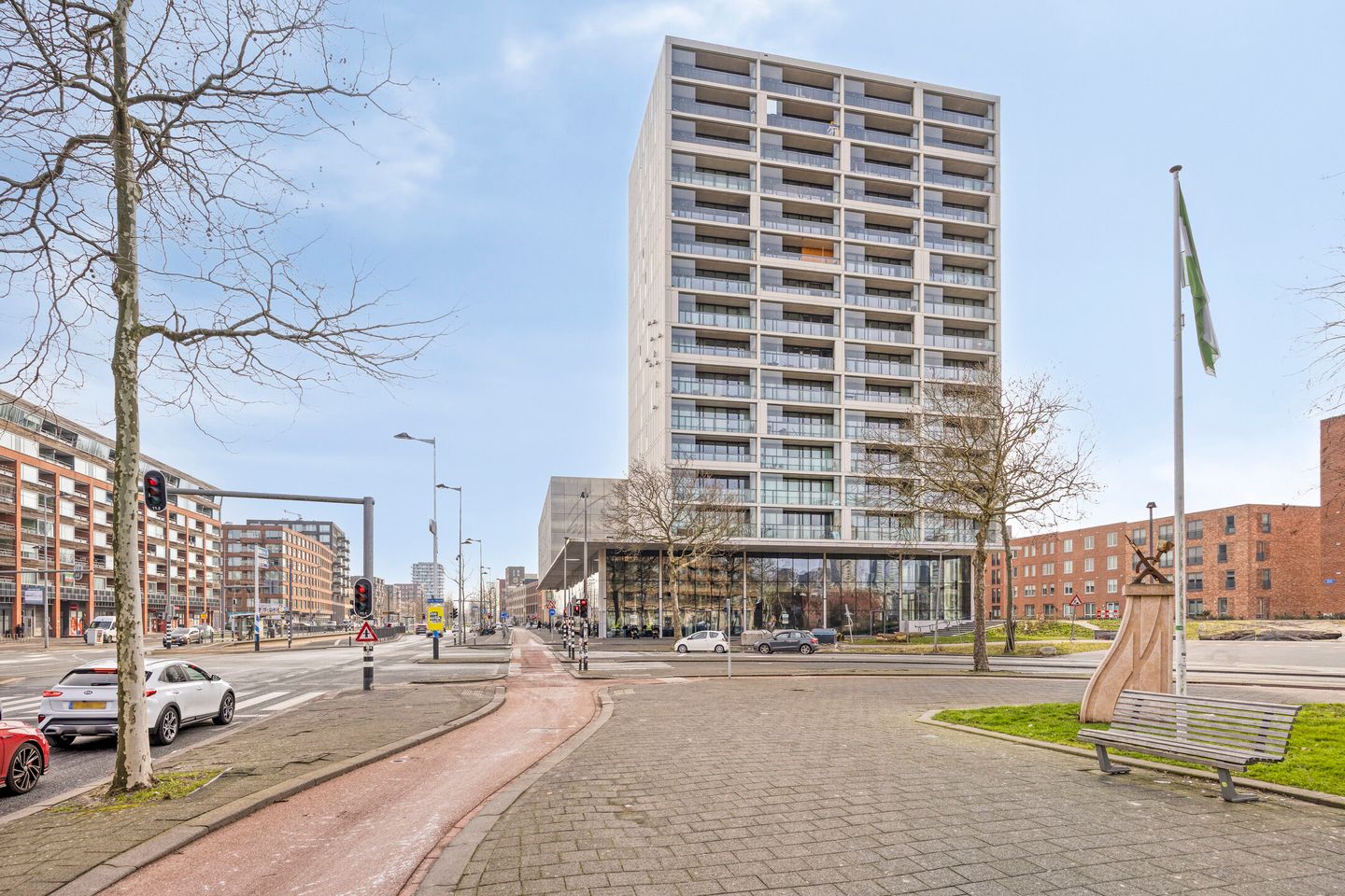 Bekijk foto 1 van Brede Hilledijk 4