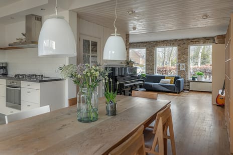 Eeltsjebaes 74 tertiary image