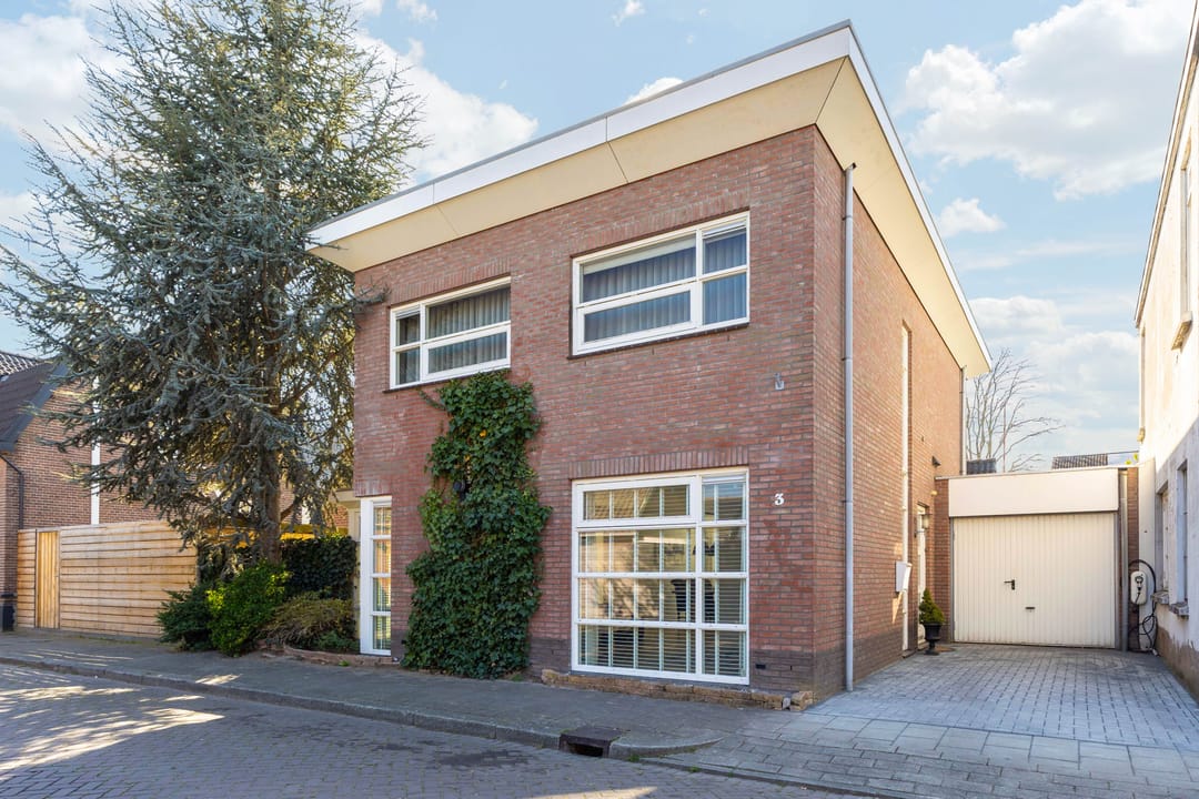 Photo 1 of Klompstraat 3