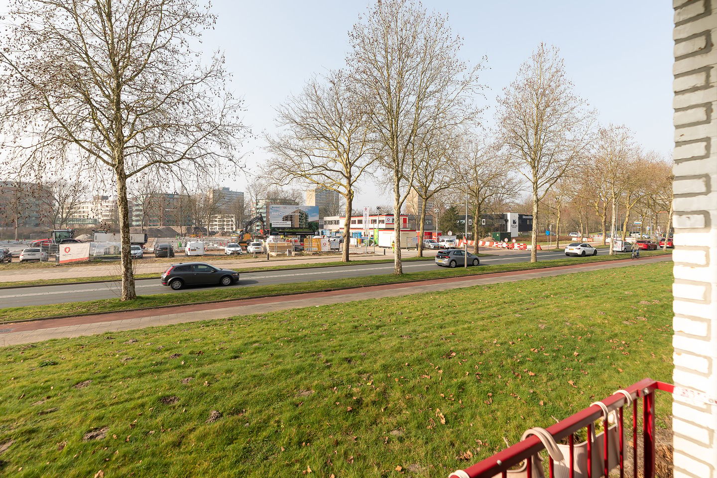 Spacious 3-Room Apartment with Balconies in Hilversum-Zuid — 18