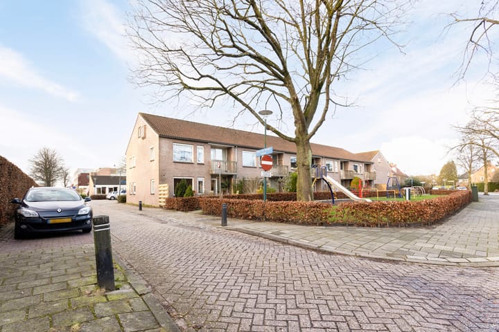 Foto 4 van Burg v d Weijerstraat 74