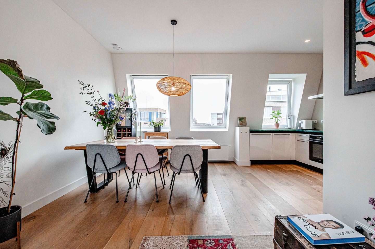 Spacious Gas-free A++ Duplex Apartment with 4 Bedrooms and Two Terraces — 16