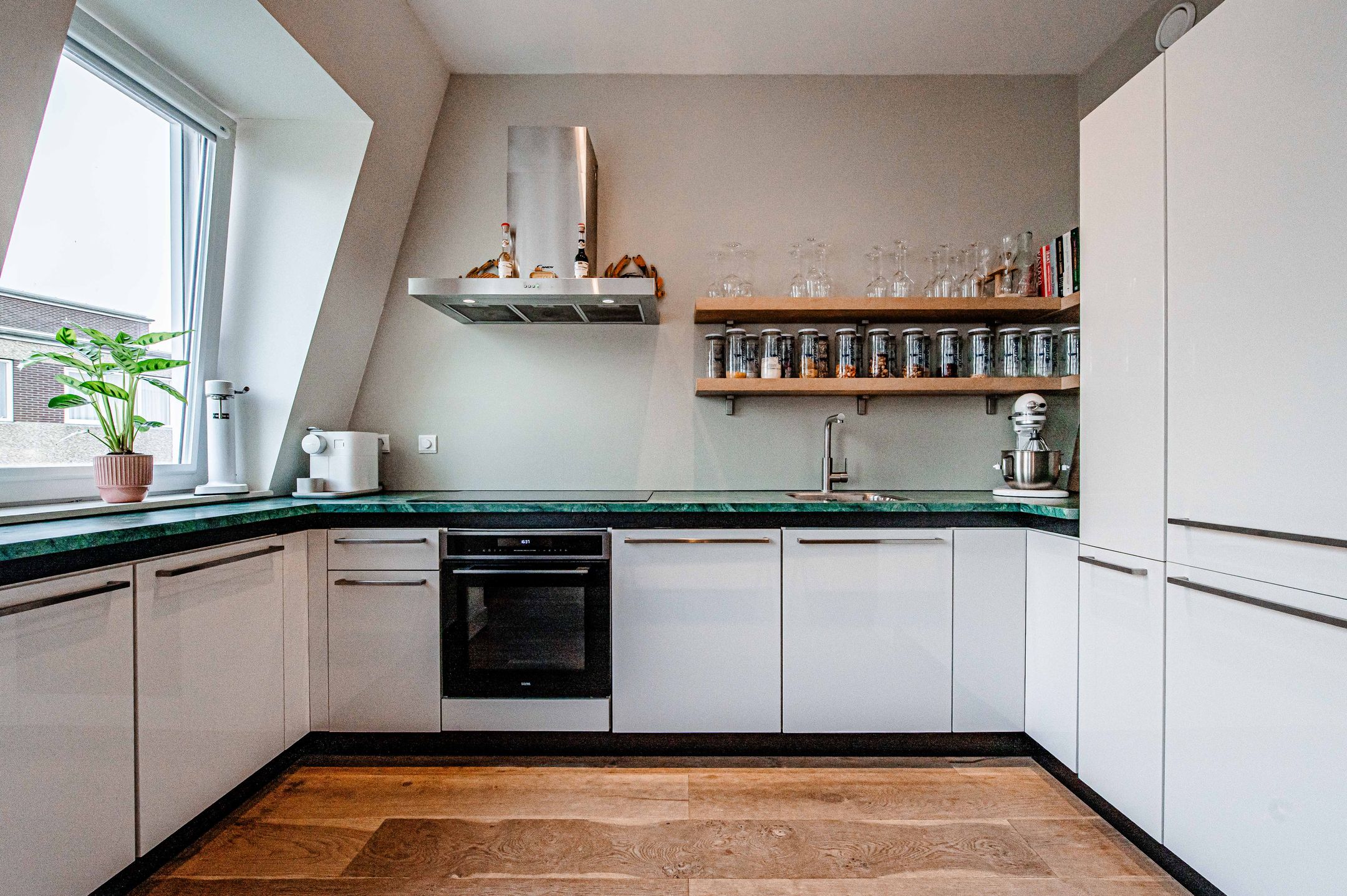 Spacious Gas-free A++ Duplex Apartment with 4 Bedrooms and Two Terraces — 21