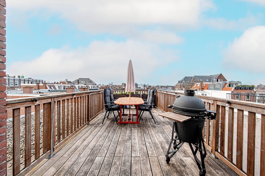 Spacious Gas-free A++ Duplex Apartment with 4 Bedrooms and Two Terraces — 25
