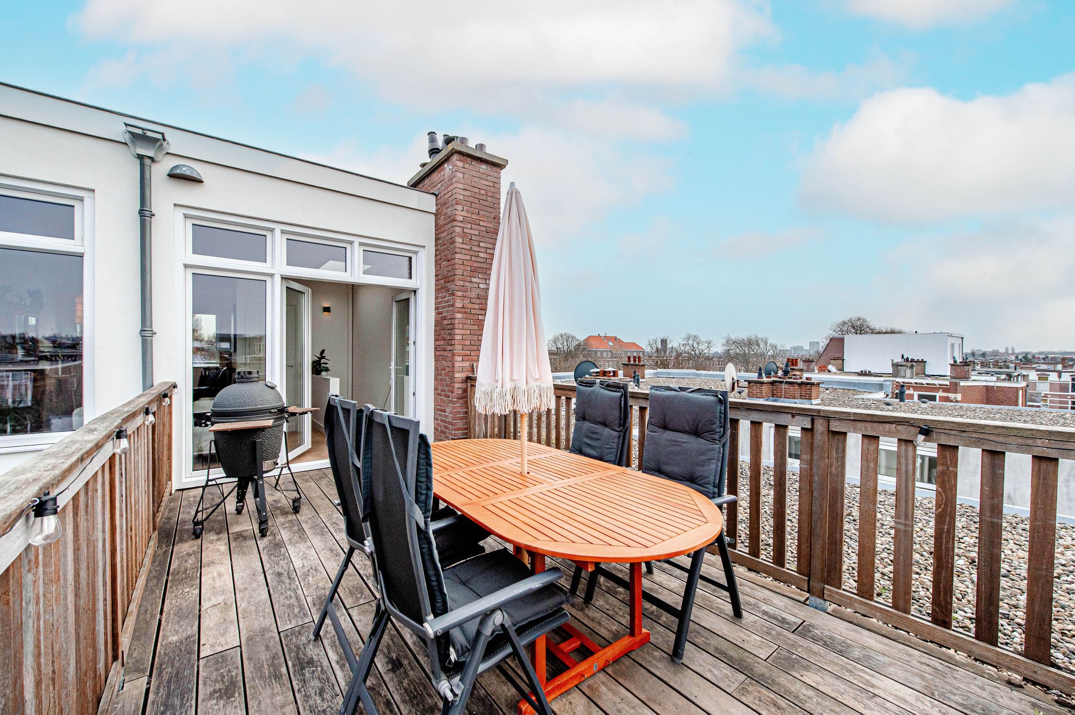 Spacious Gas-free A++ Duplex Apartment with 4 Bedrooms and Two Terraces — 27