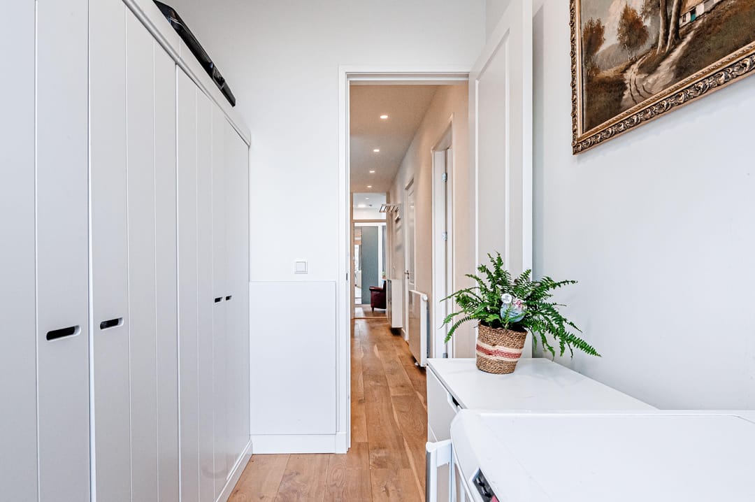 Spacious Gas-free A++ Duplex Apartment with 4 Bedrooms and Two Terraces — 48