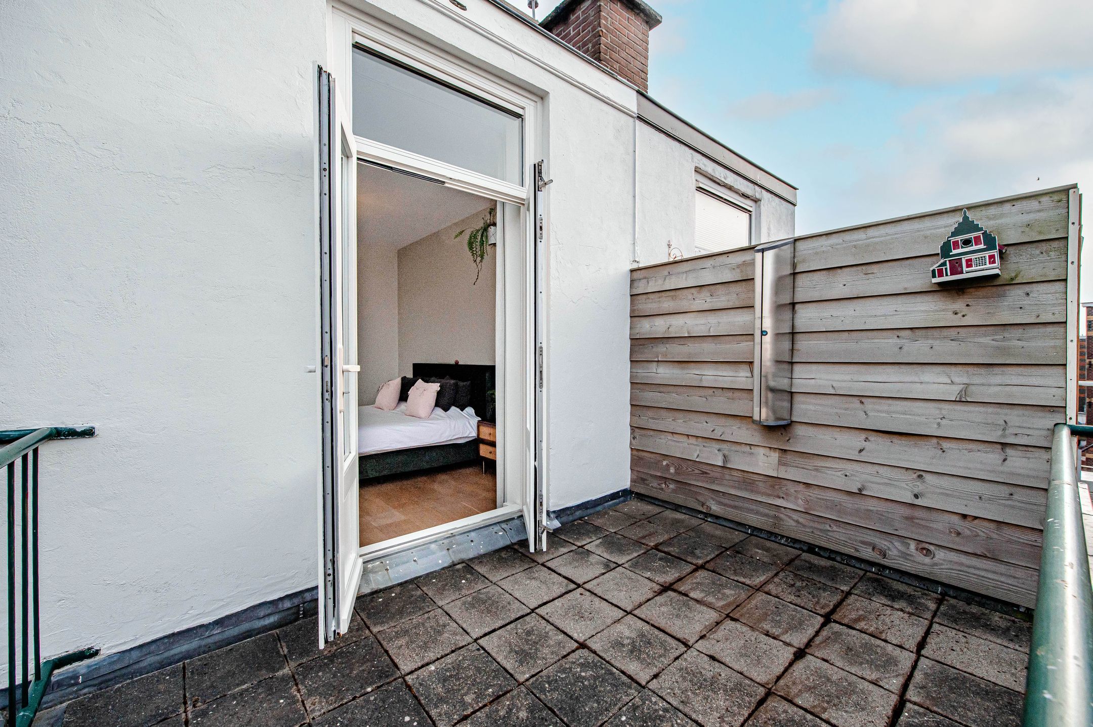 Spacious Gas-free A++ Duplex Apartment with 4 Bedrooms and Two Terraces — 35