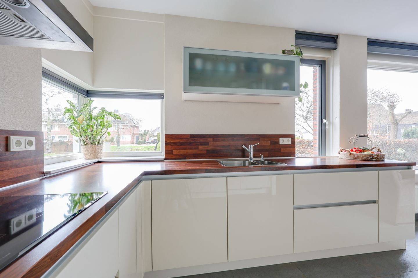 Photo 10 of Galjoen 06 35