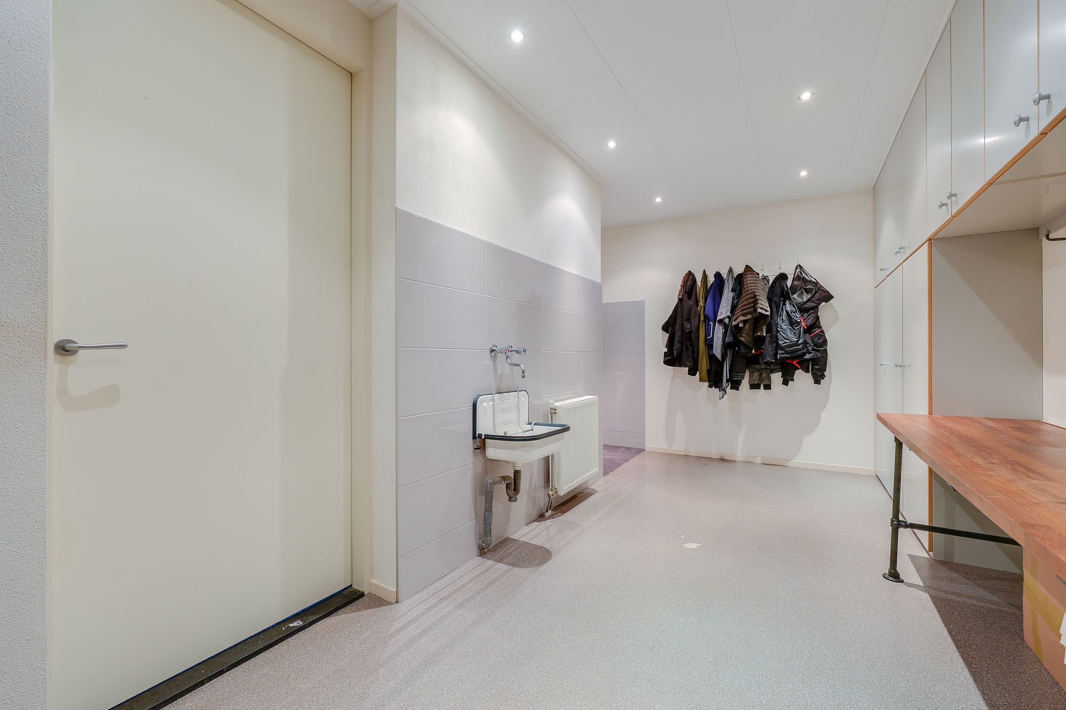 Photo 21 of Galjoen 06 35