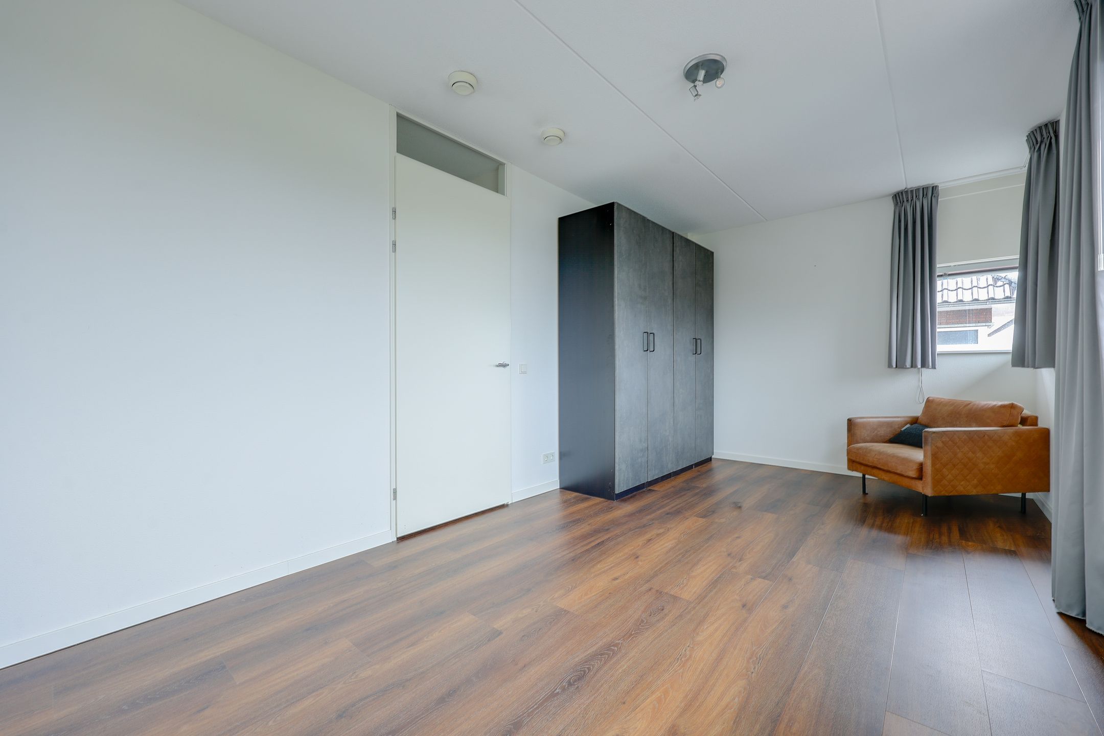 Photo 27 of Galjoen 06 35