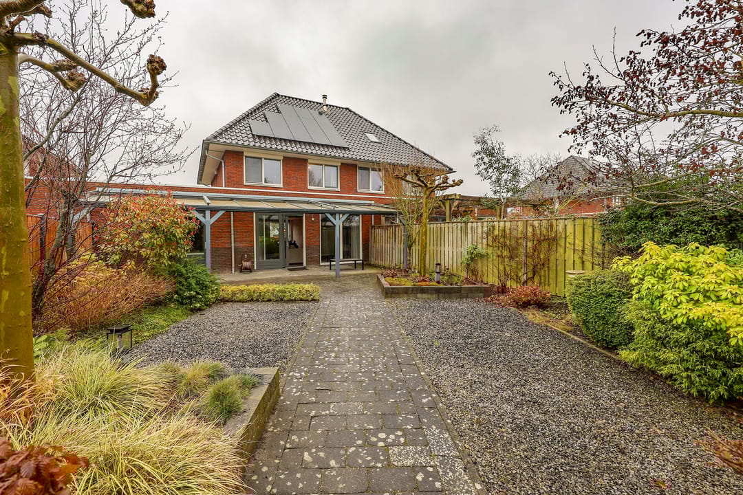 Photo 46 of Galjoen 06 35