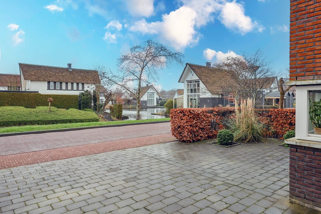 Photo 56 of Galjoen 06 35