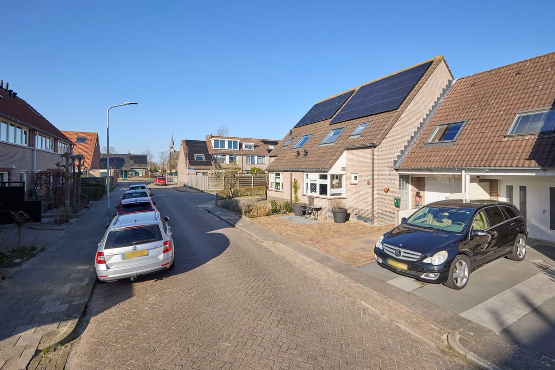 Photo 67 of Burg. Romijnstraat 3