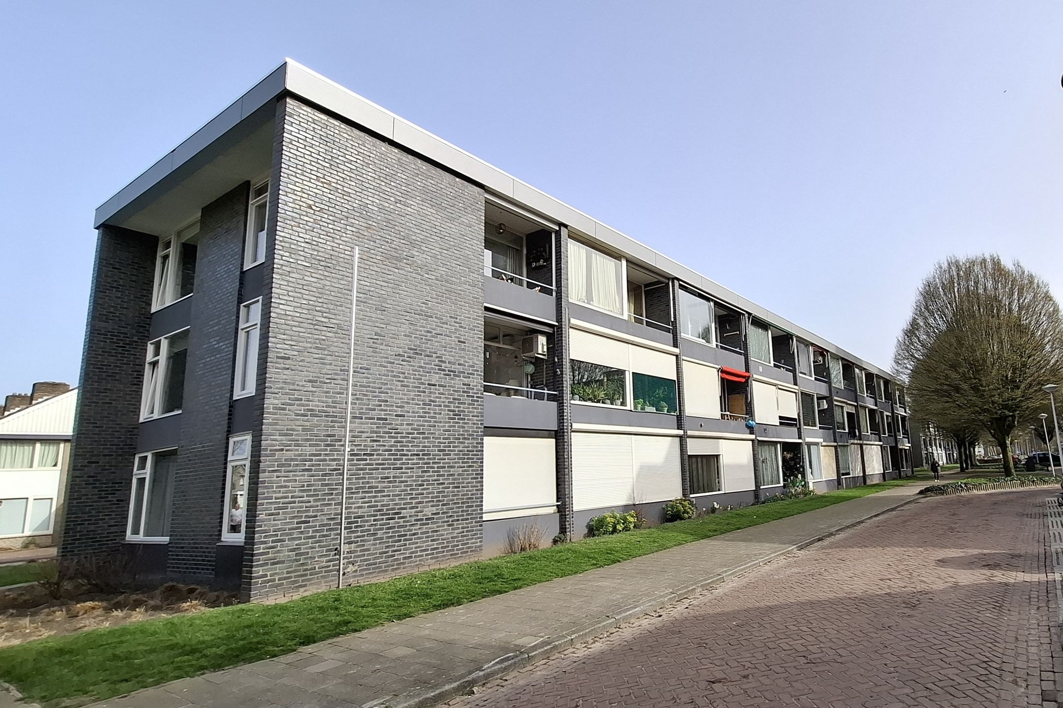 Foto 6 van Lidwinahof 101