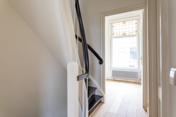 Photo 5 of Frederikstraat 78-A