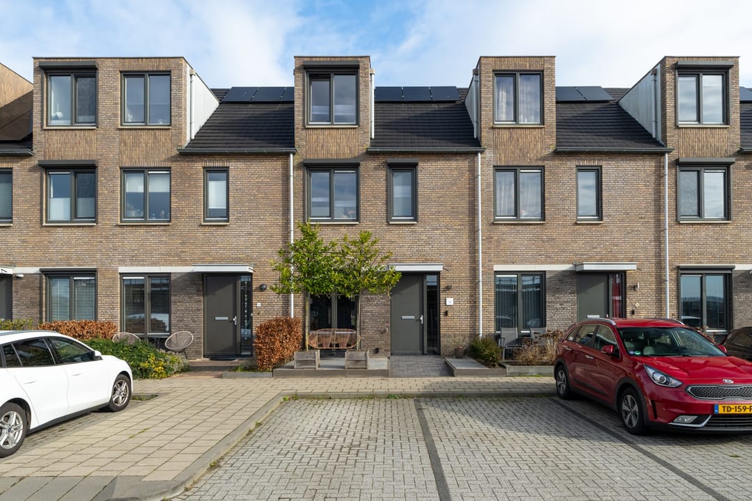 Foto 1 van Waterlinie 150