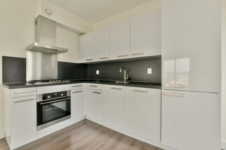 Photo 4 of Waldorpstraat 568-C