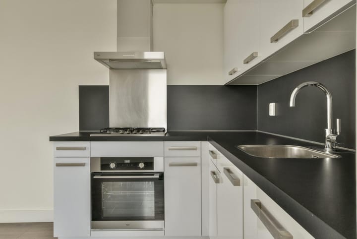 Photo 5 of Waldorpstraat 568-C