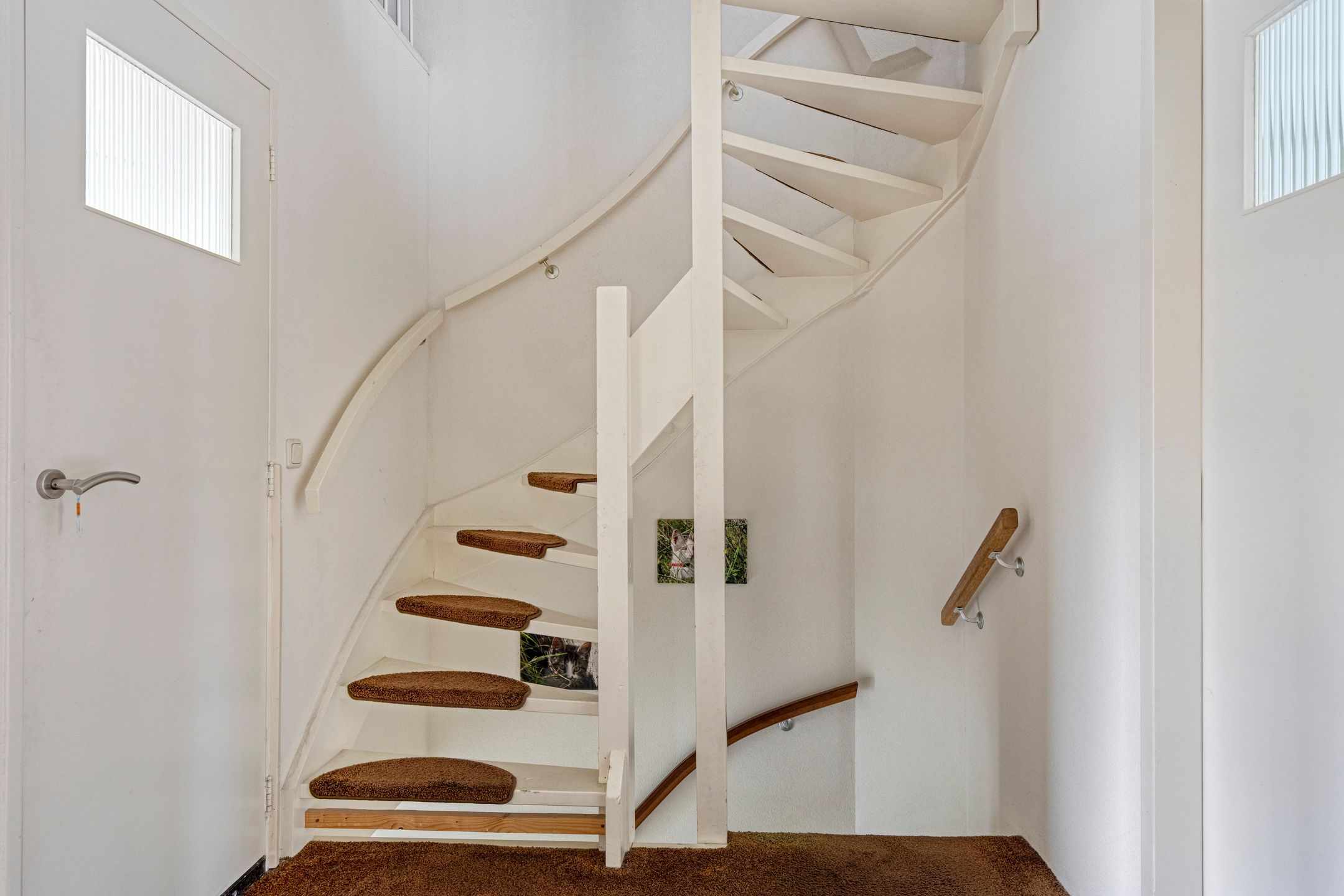 Modernized Corner House with 4 Bedrooms and West-Facing Garden — 17