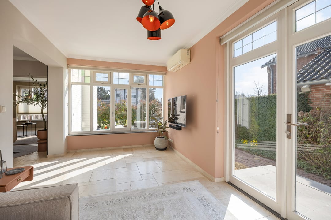 Foto 28 van Emmastraat 15