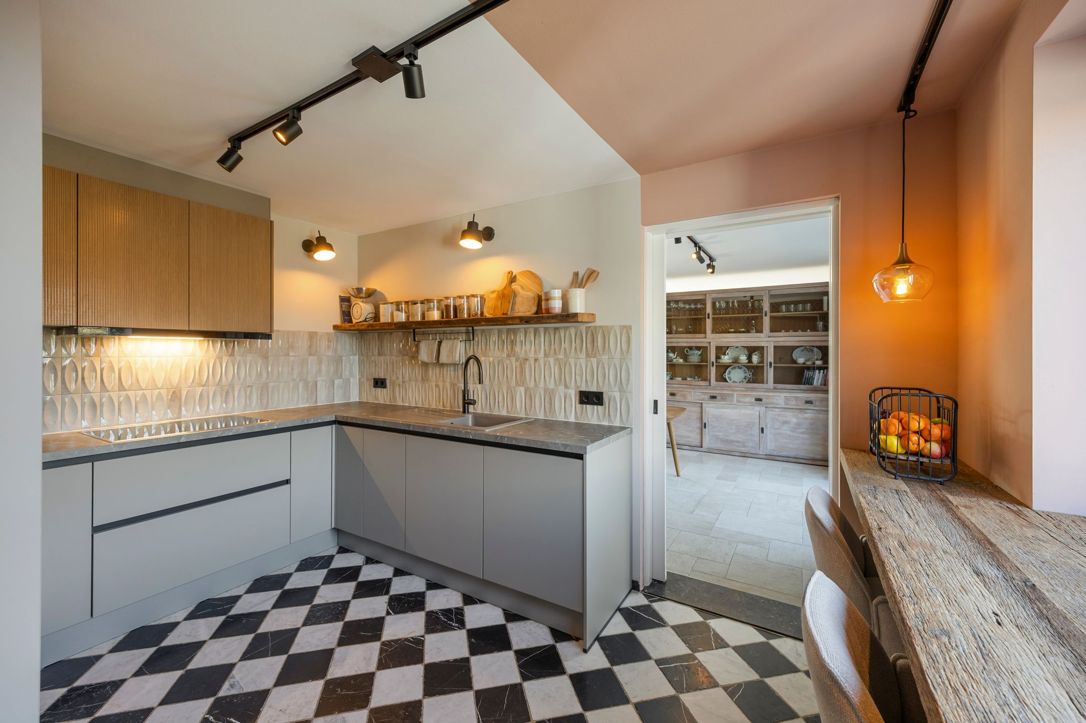 Foto 33 van Emmastraat 15