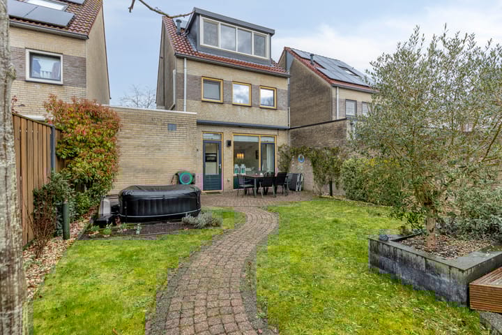 Foto 2 van Enclaveberg 194