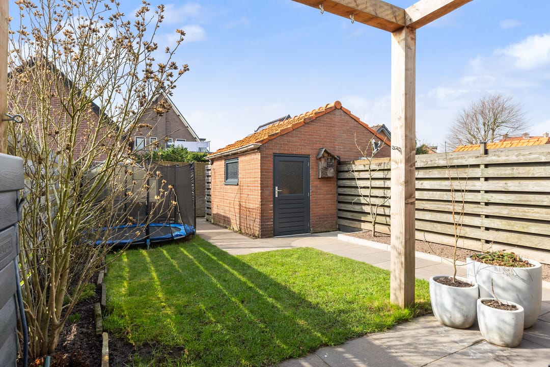 Foto 13 van Donker Curtiusstraat 8