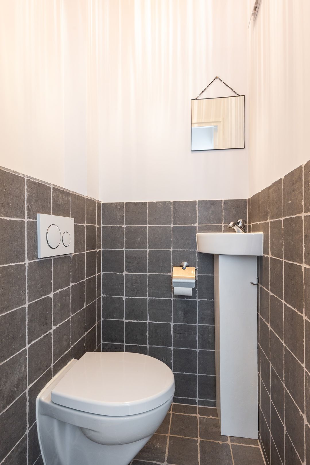 Foto 17 van Donker Curtiusstraat 8