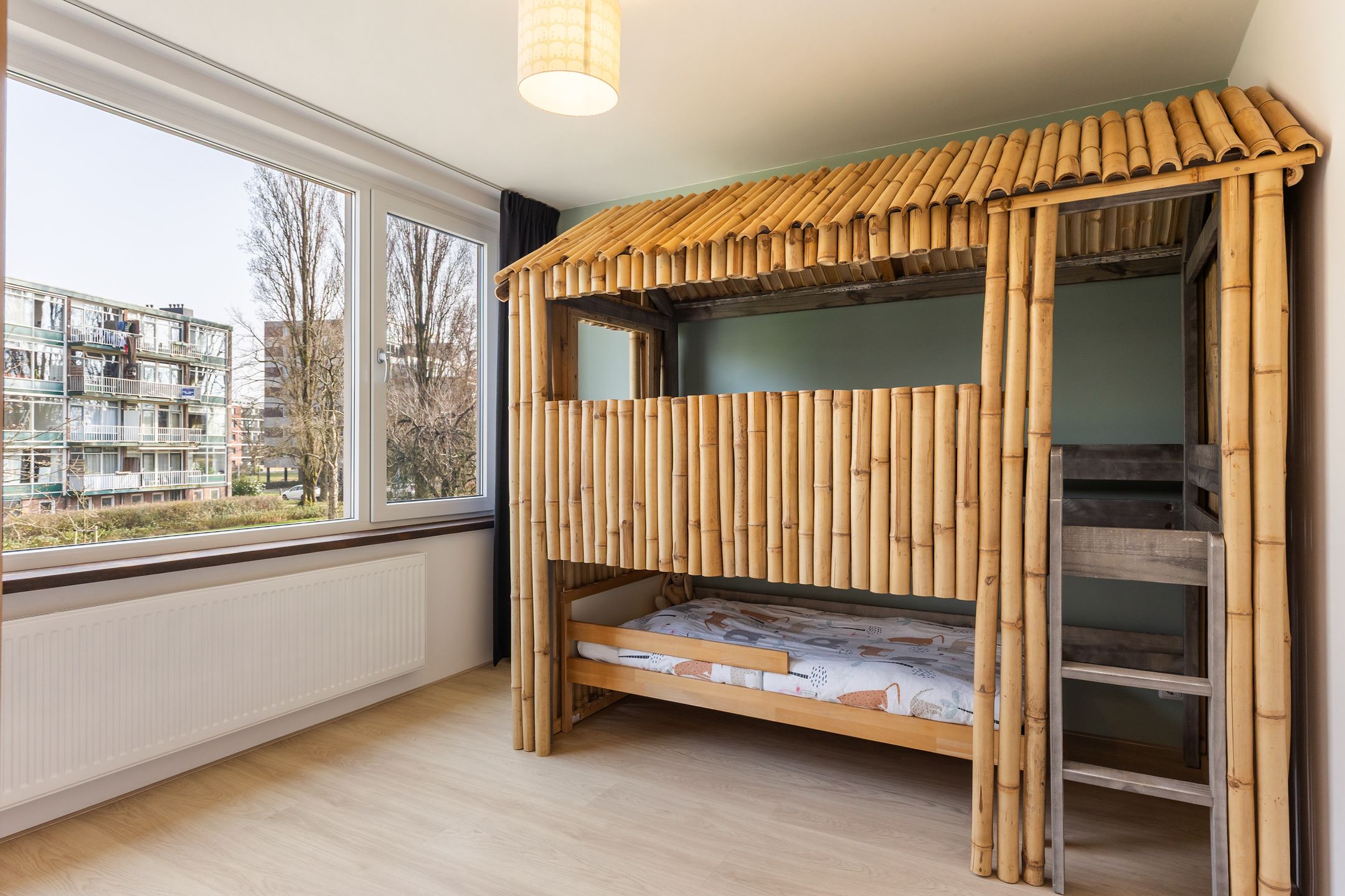 Foto 24 van Donker Curtiusstraat 8