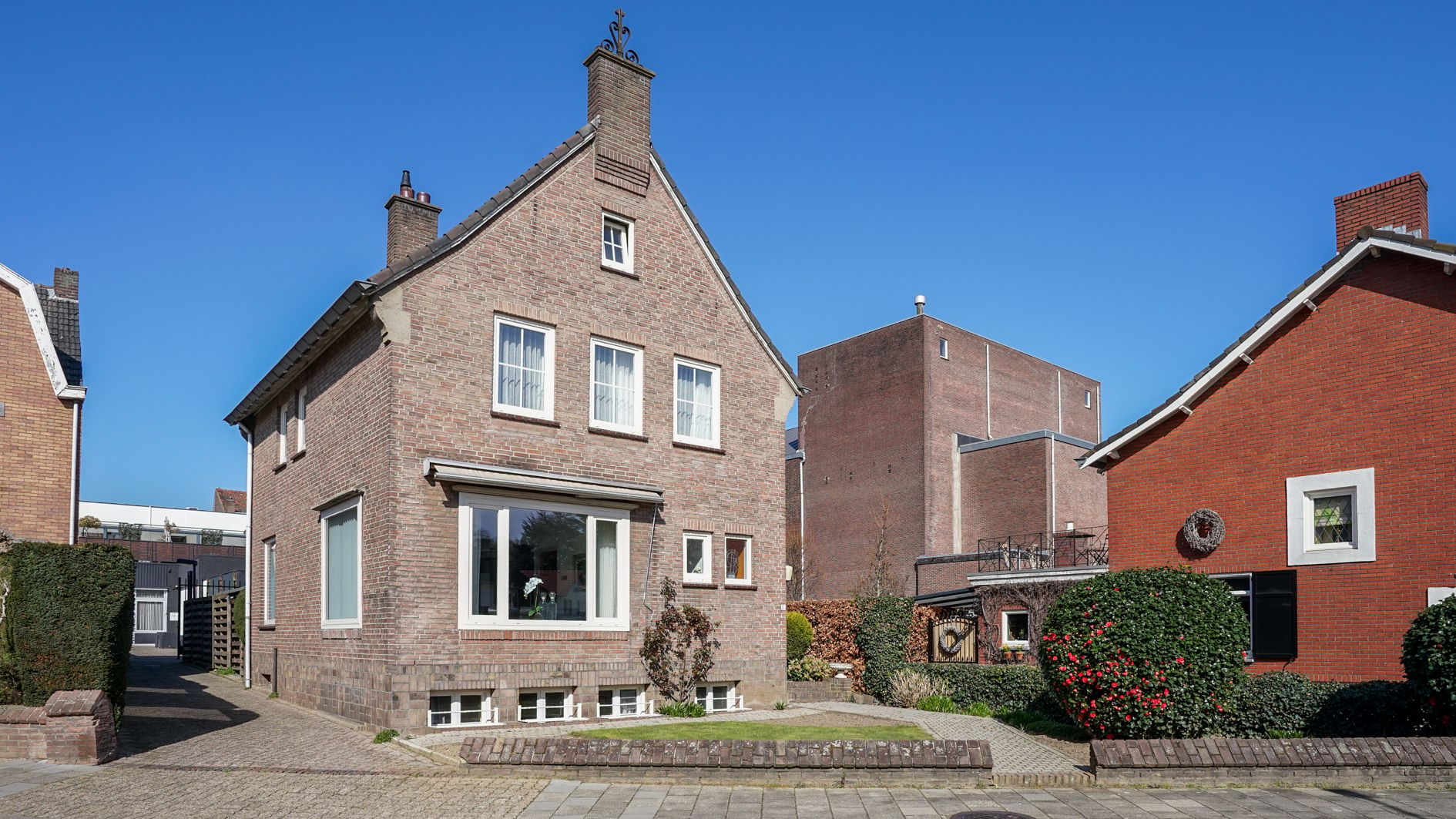 Buying a house in The Netherlands., Op de Vey 15