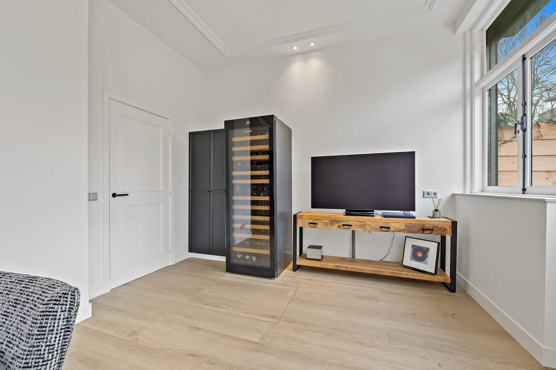 Fully Renovated Monumental Townhouse with Lift in Benoordenhout — 16
