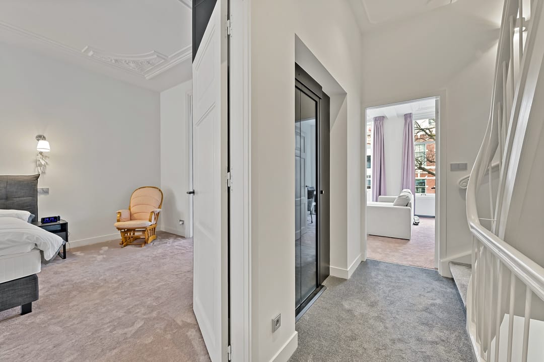 Fully Renovated Monumental Townhouse with Lift in Benoordenhout — 25